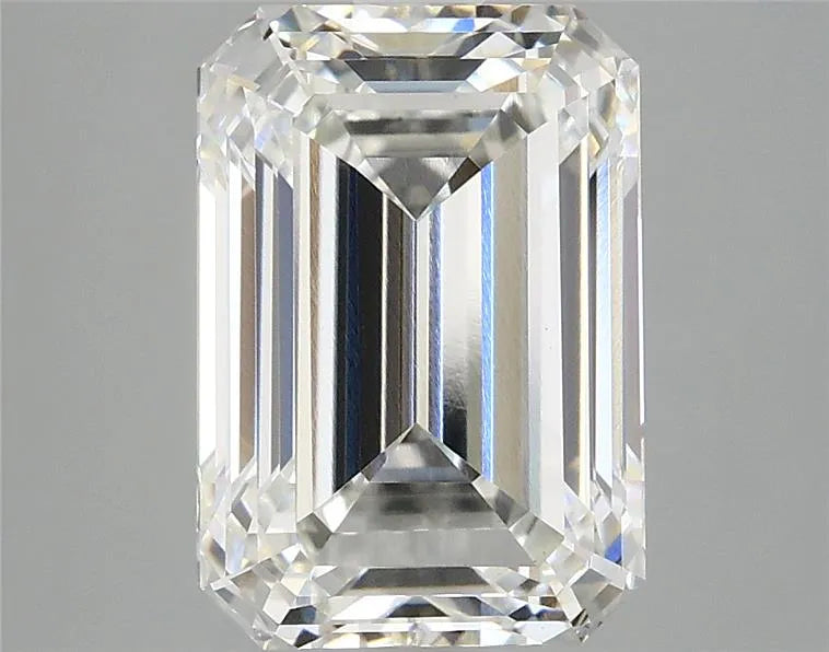 3.83ct Emerald Lab Grown Diamond (Colour F, Clarity VVS2, IGI)