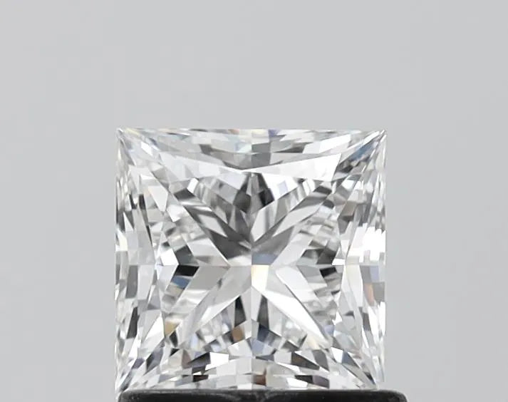 1.08ct Princess Lab Grown Diamond (Colour F, Clarity VVS2, IGI Certified)