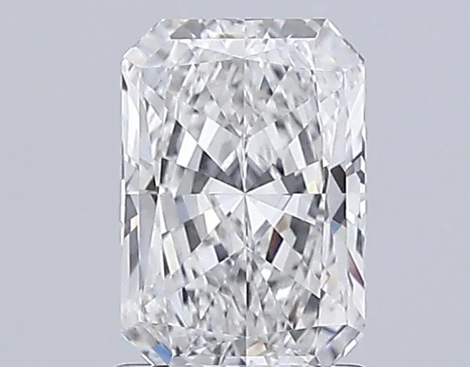 1.50ct Radiant Lab Grown Diamond (Colour D, Clarity VVS2, IGI Certified)