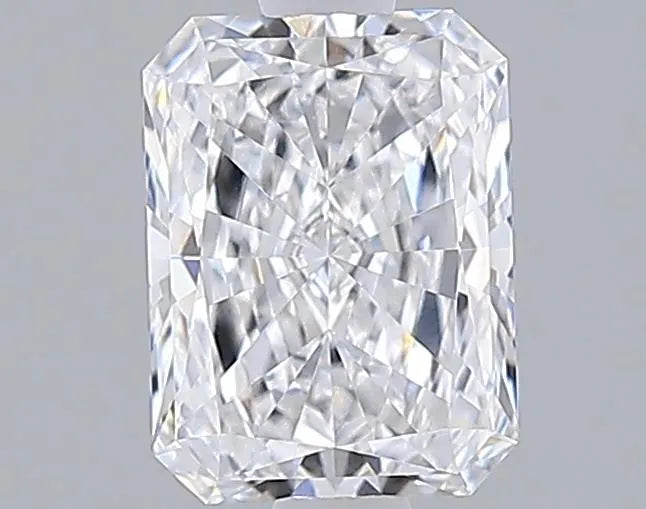 1.01ct Radiant Lab Grown Diamond (Colour E, Clarity VVS2, IGI)