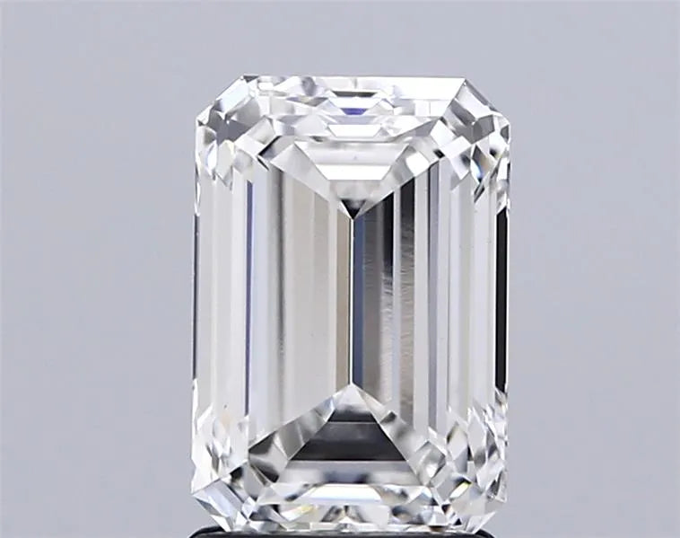 2.00ct Emerald Lab Grown Diamond (Colour F, Clarity VVS2, IGI Certified)