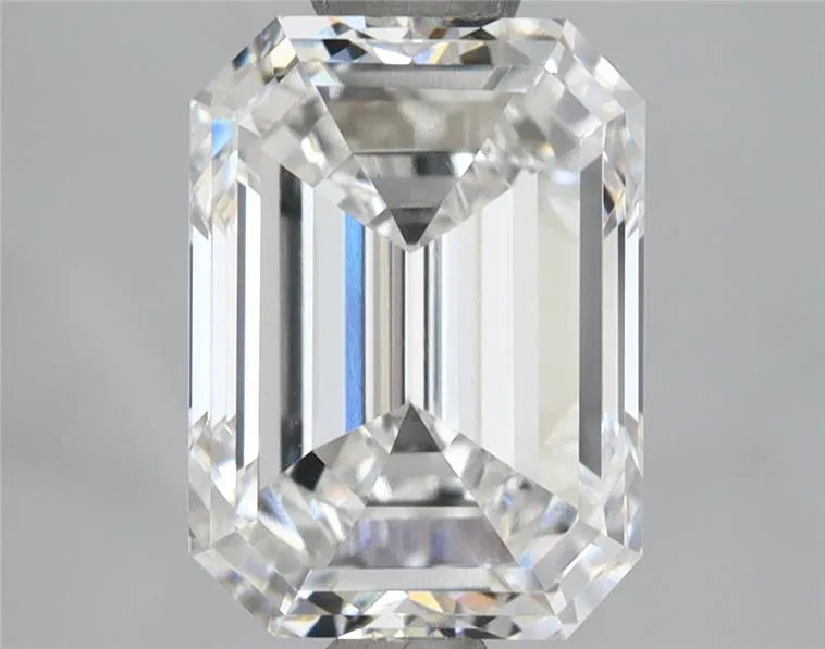 3.00ct Emerald Lab Grown Diamond (Colour E, Clarity VVS2, IGI)