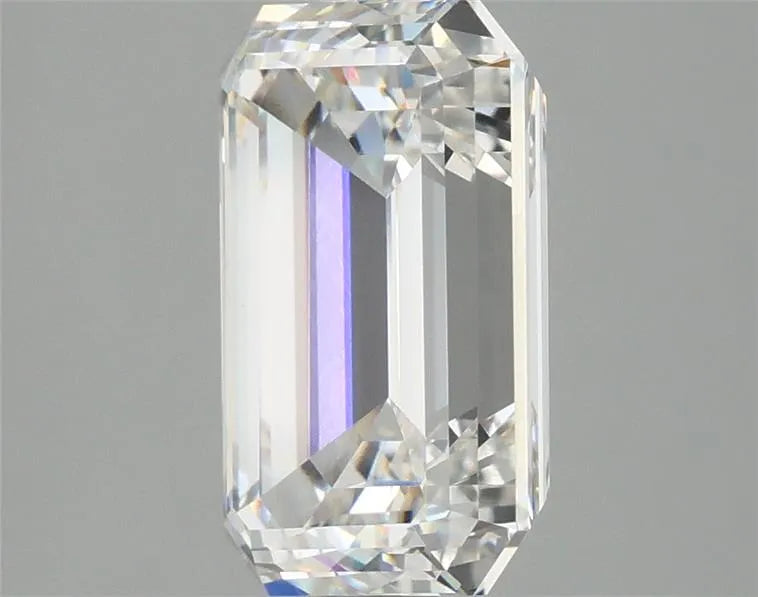 3.04ct Emerald Lab Grown Diamond (Colour E, Clarity IF, IGI)
