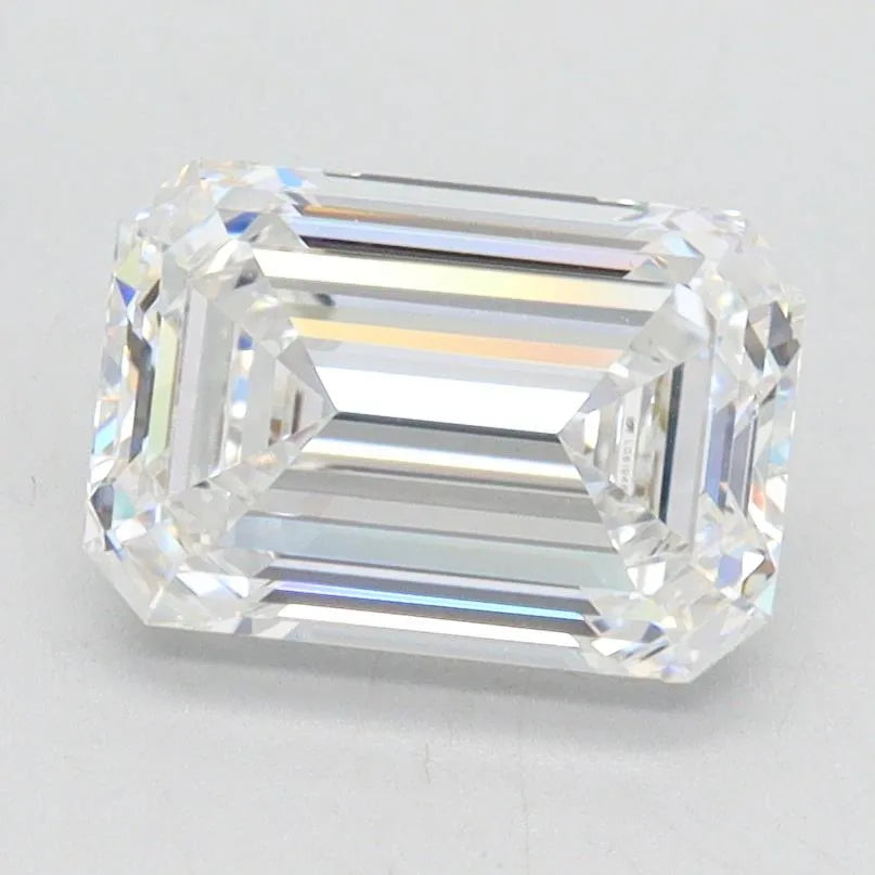 2.00ct Emerald Lab Grown Diamond (Colour E, Clarity IF, IGI)