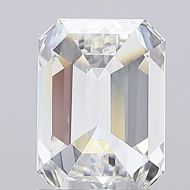 2.00ct Emerald Lab Grown Diamond (Colour F, Clarity VVS2, IGI Certified)
