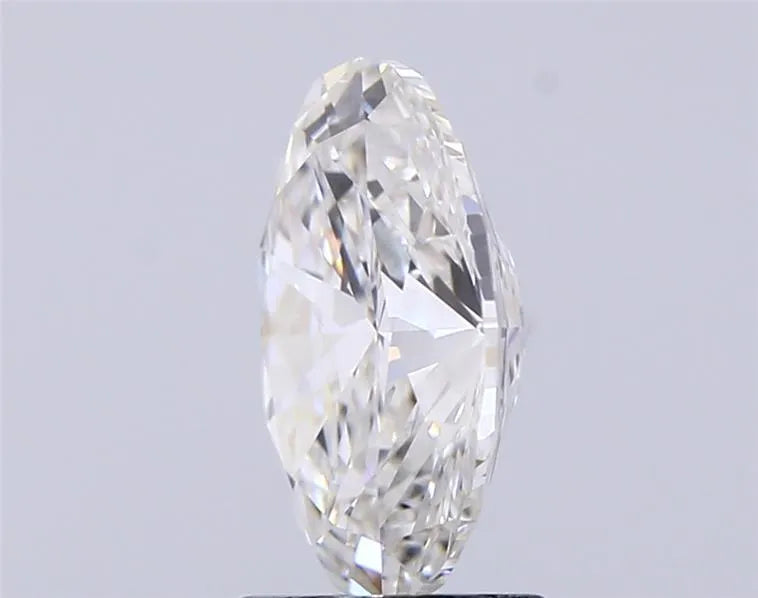 2.01ct Oval Lab Grown Diamond (Colour F, Clarity VVS2, IGI)