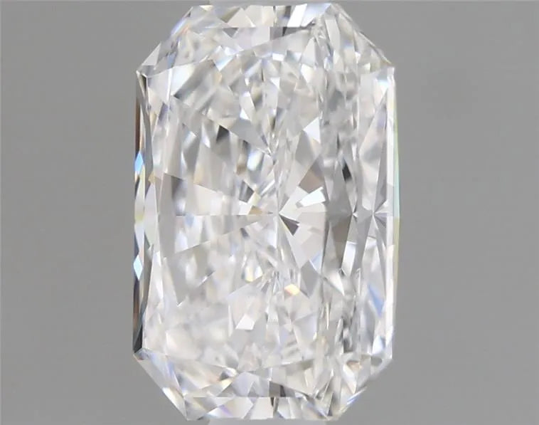 1.01ct Radiant Lab Grown Diamond (Colour E, Clarity VVS2, IGI)