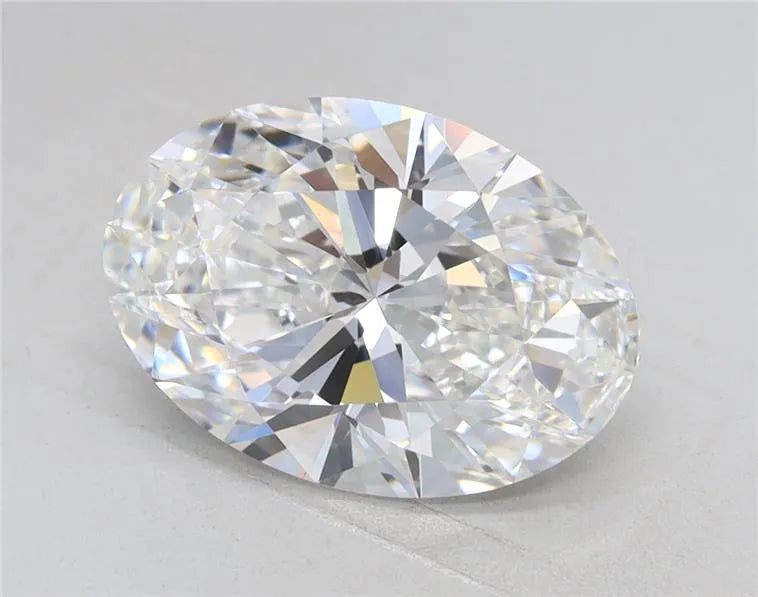 2.22ct Oval Lab Grown Diamond (Colour E, Clarity VVS2, GIA)