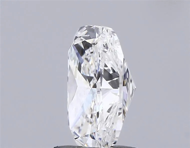 2.00ct Cushion brilliant Lab Grown Diamond (Colour E, Clarity VVS2, IGI)