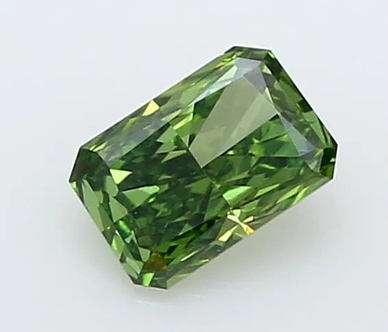 0.26ct Radiant Lab Grown Diamond (Fancy Vivid Green, Clarity VS1, IGI)