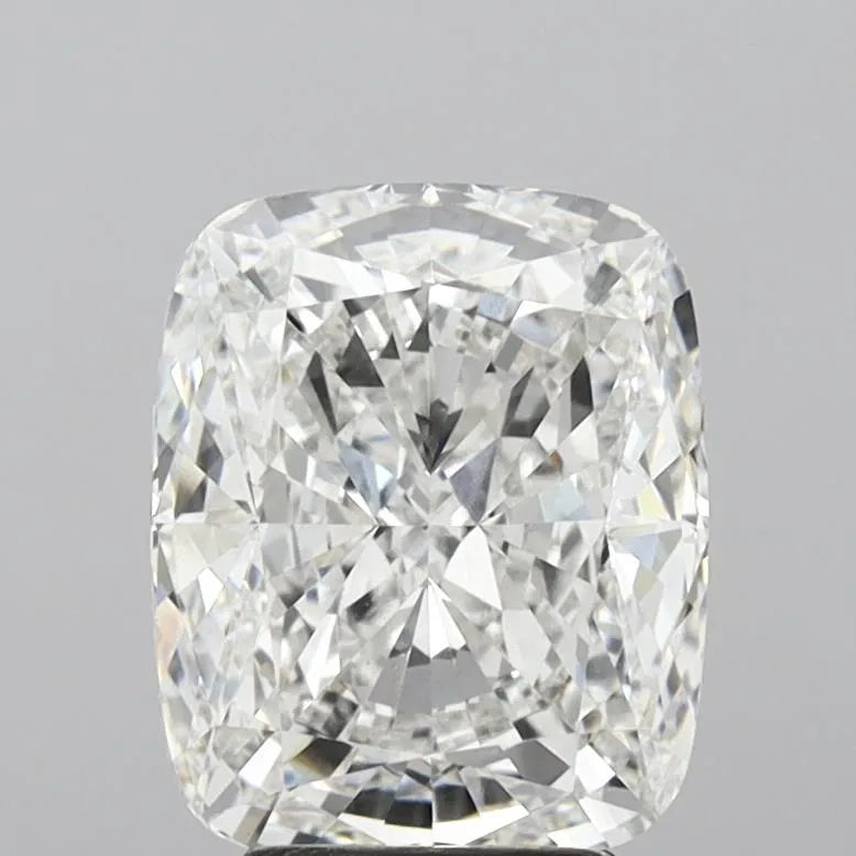 4.04ct Cushion brilliant Lab Grown Diamond (Colour F, Clarity VVS2, IGI)