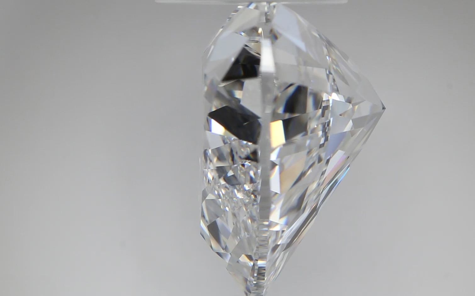 4.00 Carat Heart D, VVS1 (Lab Grown Diamond)